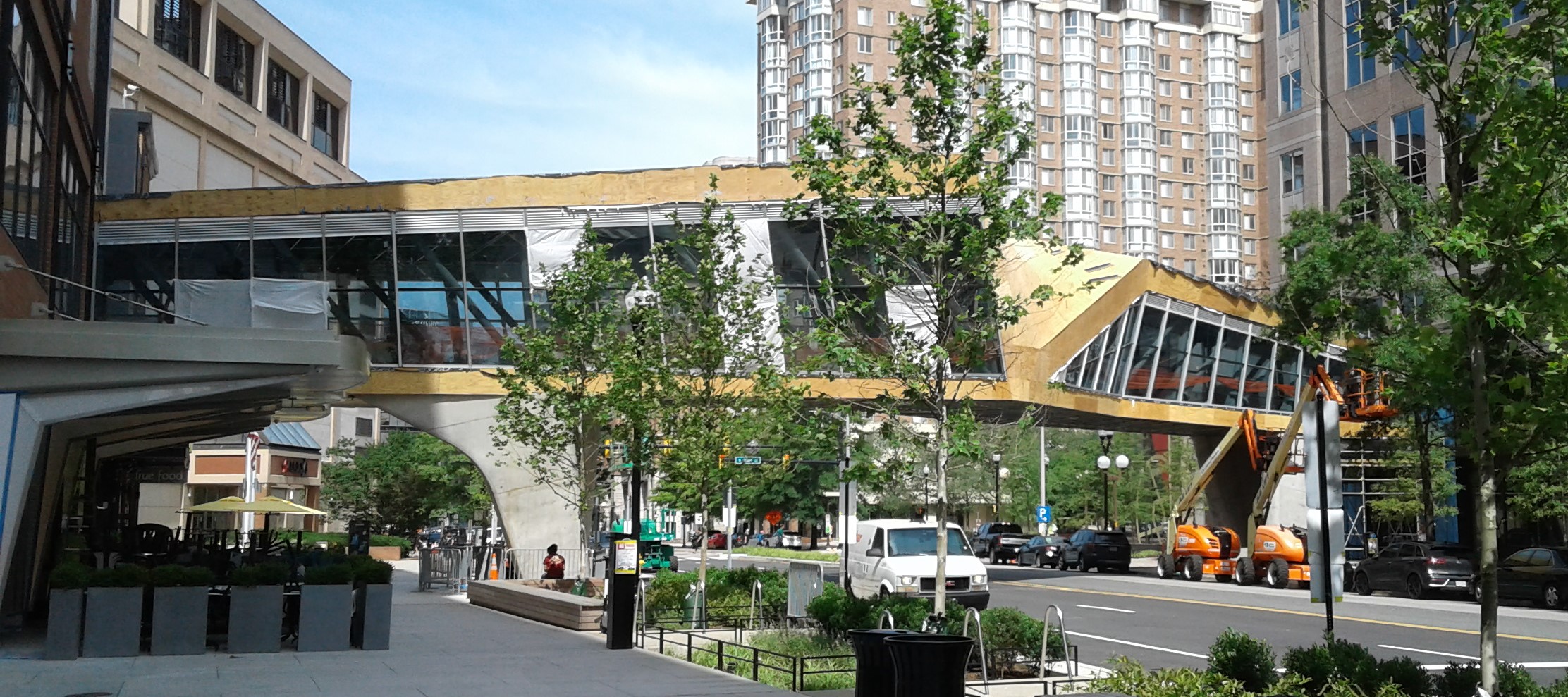 Ballston Quarter Pedestrian Bridge