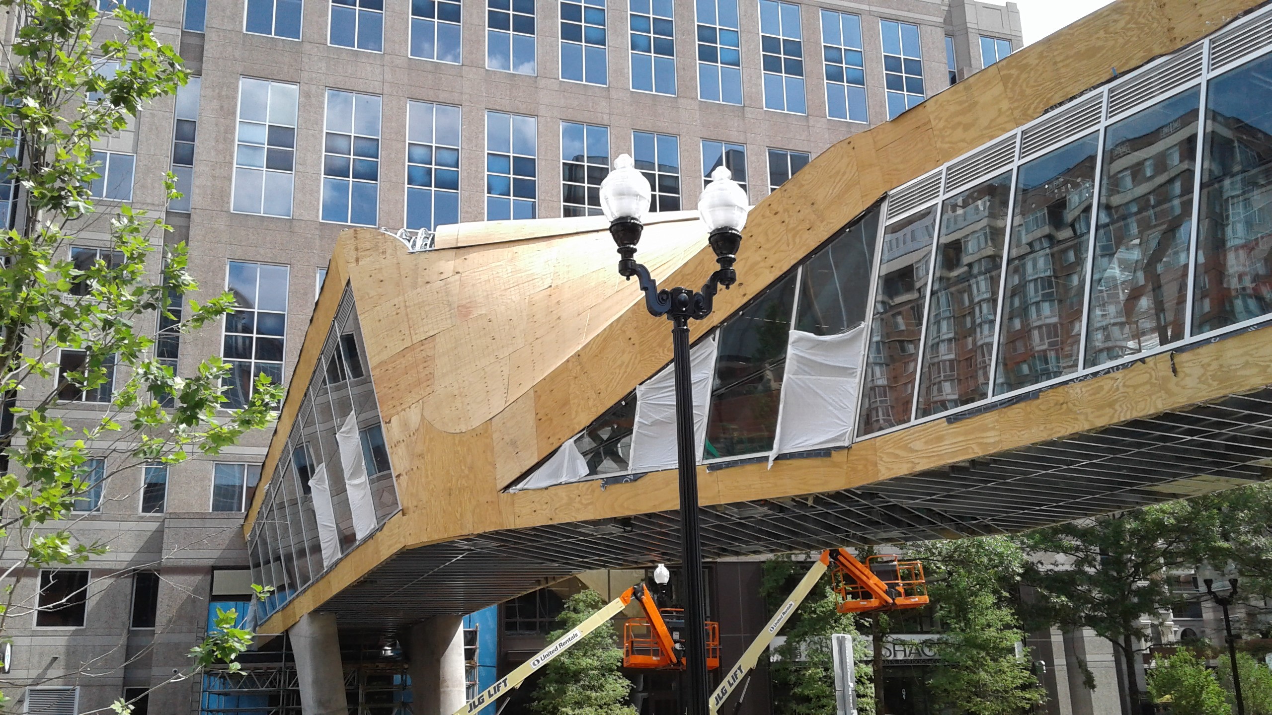 Ballston Quarter Pedestrian Bridge